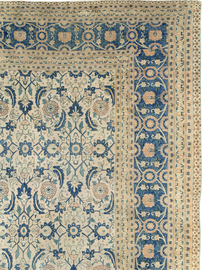 Antique Persian Tabriz Large Room Size Carpet, No.26844 - Galerie Shabab