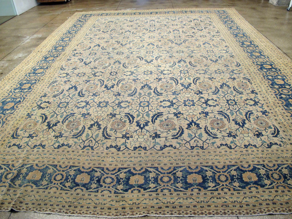 Antique Persian Tabriz Large Room Size Carpet, No.26844 - Galerie Shabab