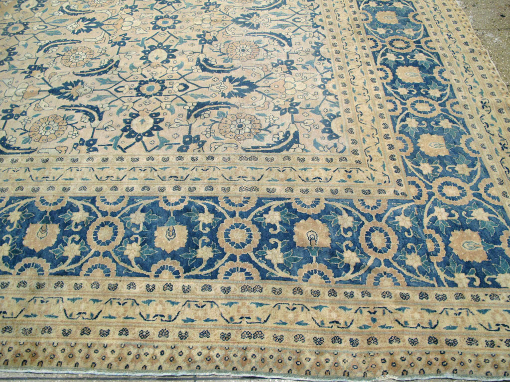 Antique Persian Tabriz Large Room Size Carpet, No.26844 - Galerie Shabab