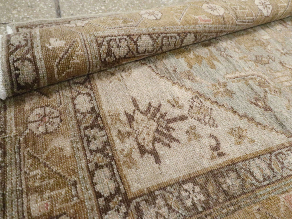 Vintage Persian Malayer Runner, No.26845 - Galerie Shabab
