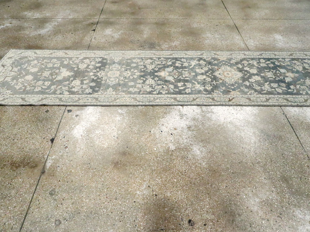 Vintage Persian Malayer Runner, No.26862 - Galerie Shabab