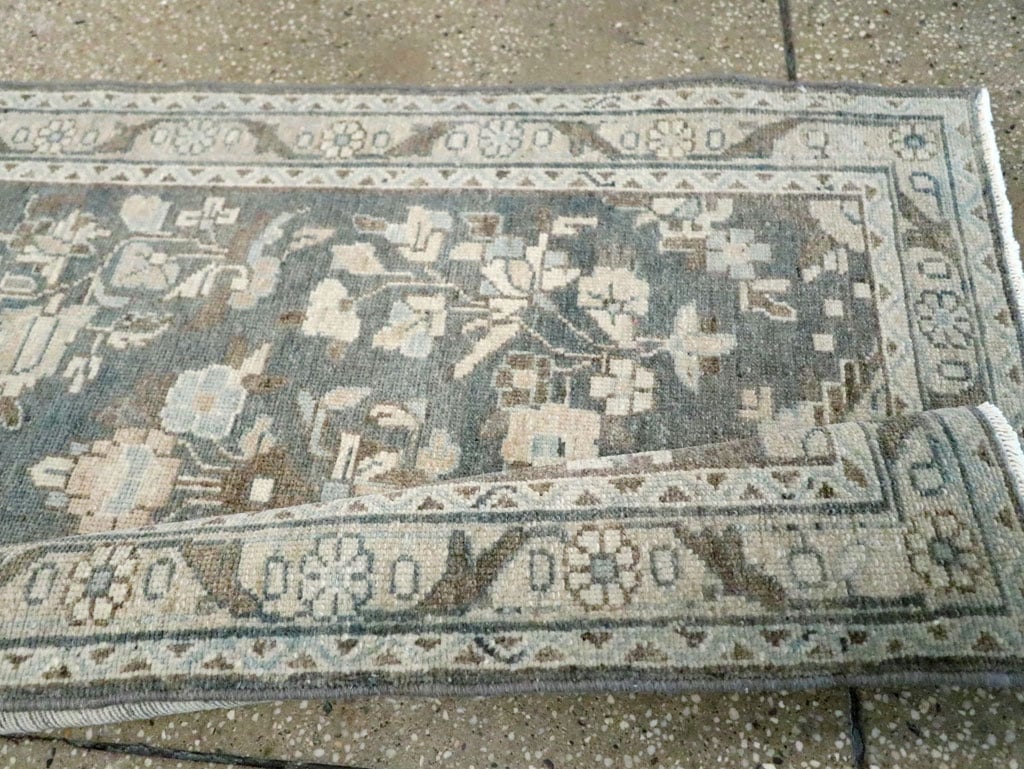 Vintage Persian Malayer Runner, No.26862 - Galerie Shabab