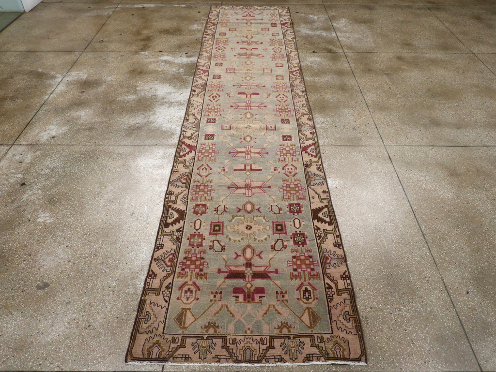 Vintage Persian Malayer Runner, No.26865 - Galerie Shabab