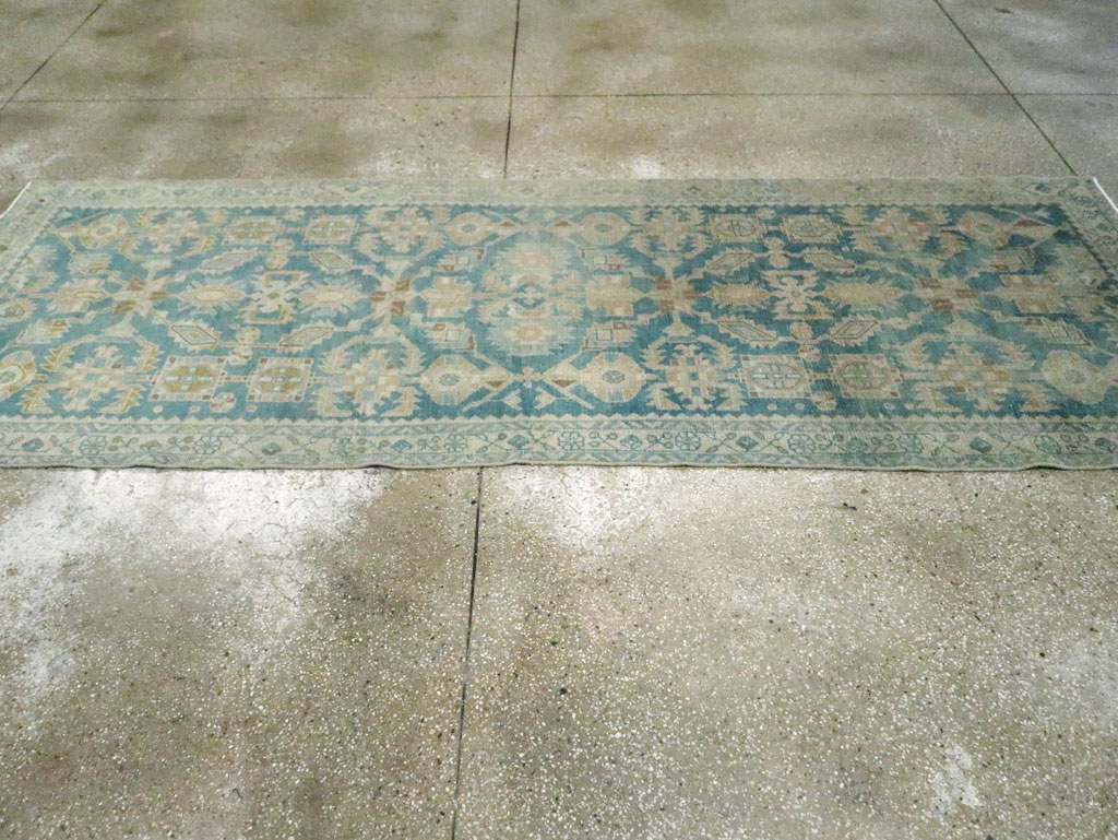 Vintage Persian Malayer Runner, No.26866 - Galerie Shabab