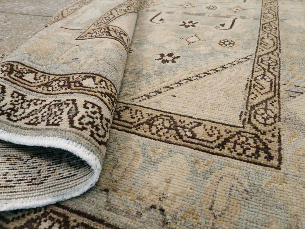 Vintage Persian Malayer Throw Rug, No.26871 - Galerie Shabab