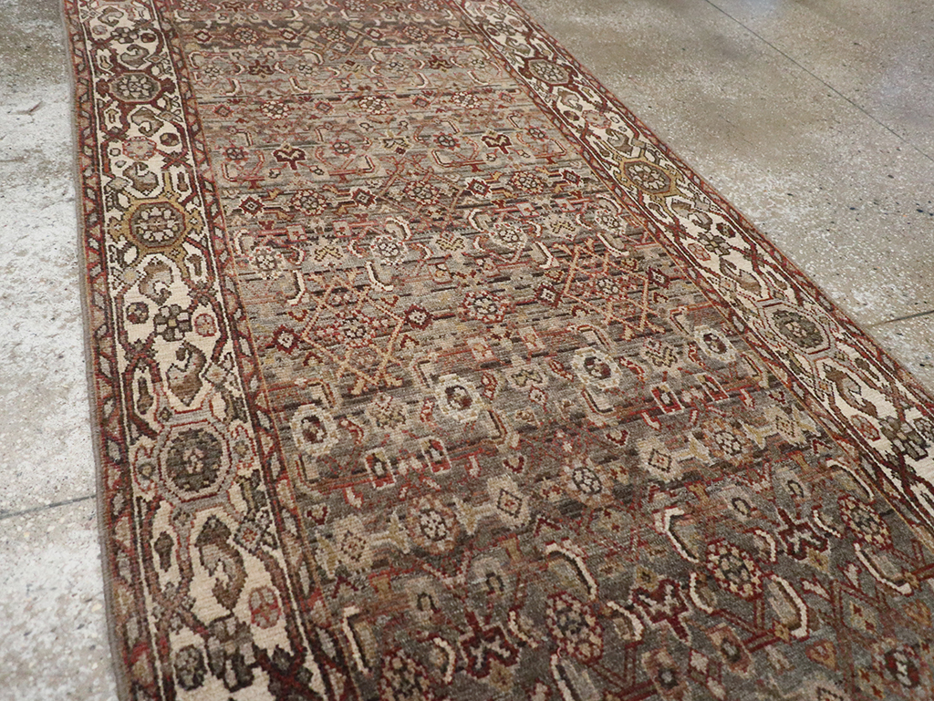 Antique Persian Malayer Runner, No.26877 - Galerie Shabab