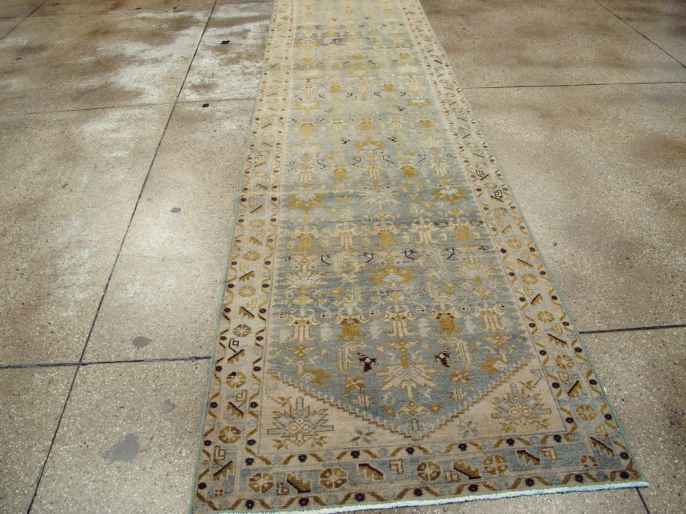Antique Perisan Malayer Runner, No.26880 - Galerie Shabab