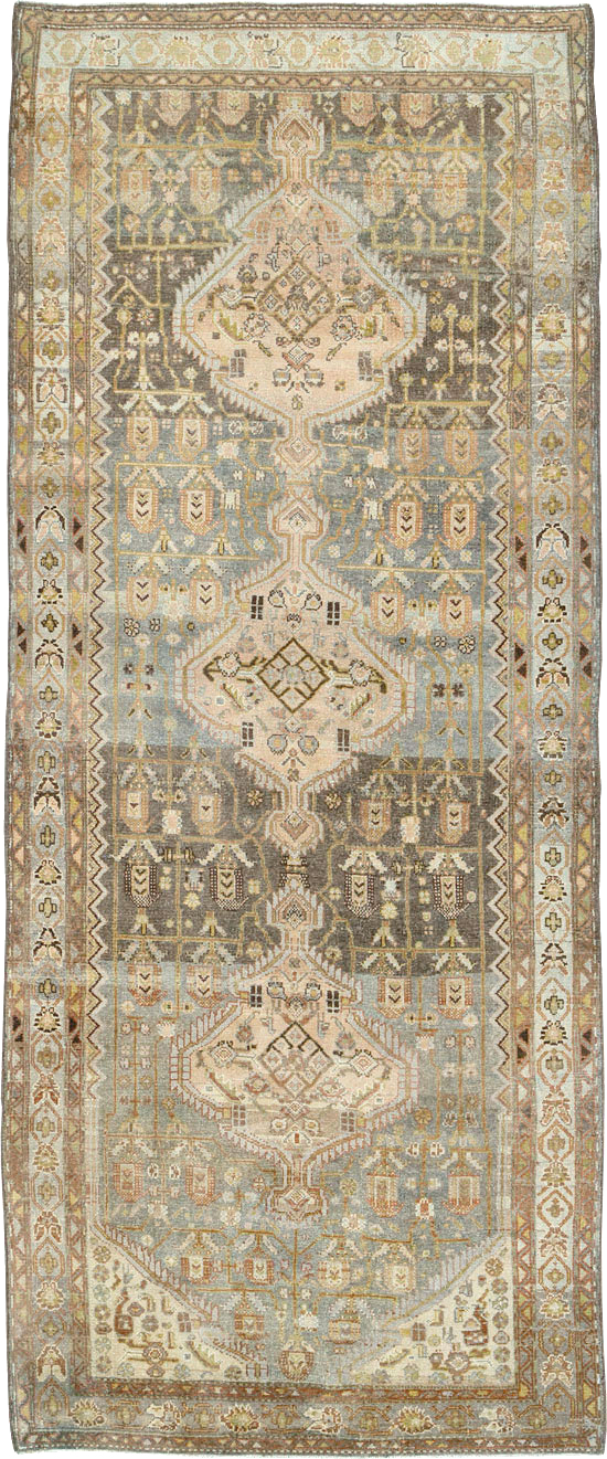 Antique Persian Malayer Gallery Carpet, No.26882 - Galerie Shabab