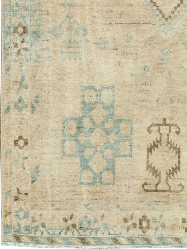 Vintage Persian Afshar Throw Rug, No.26890 - Galerie Shabab