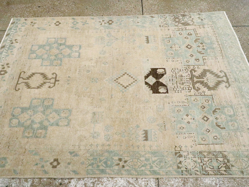 Vintage Persian Afshar Throw Rug, No.26890 - Galerie Shabab