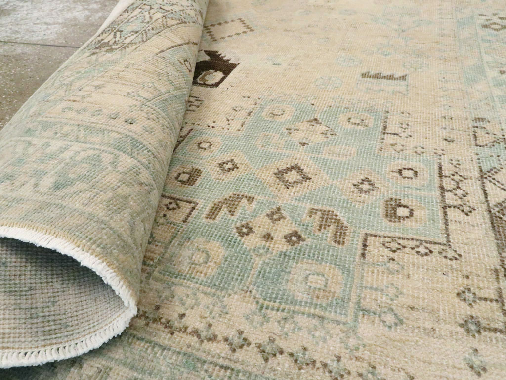 Vintage Persian Afshar Throw Rug, No.26890 - Galerie Shabab