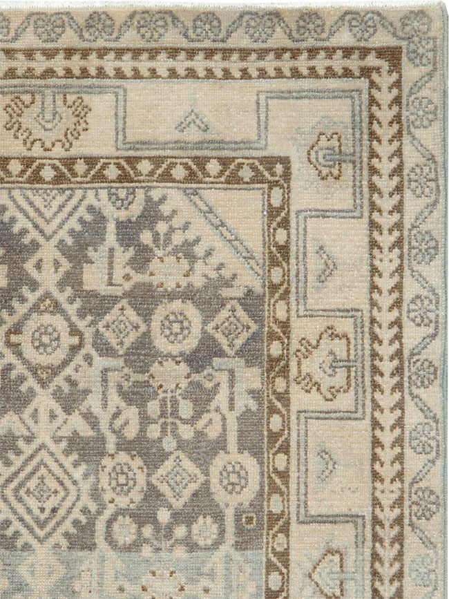 Vintage Persian Malayer Throw Rug, No.26891 - Galerie Shabab