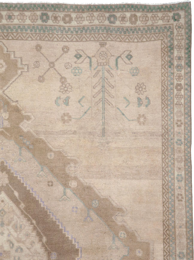 Vintage Persian Afshar Rug, No.26895 - Galerie Shabab