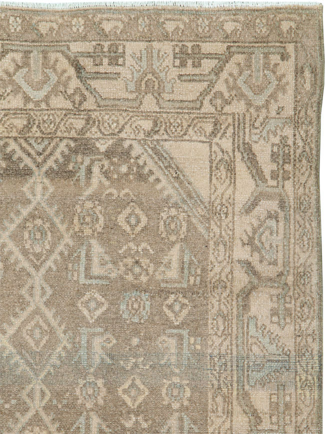 Vintage Persian Malayer Throw Rug, No.26901 - Galerie Shabab