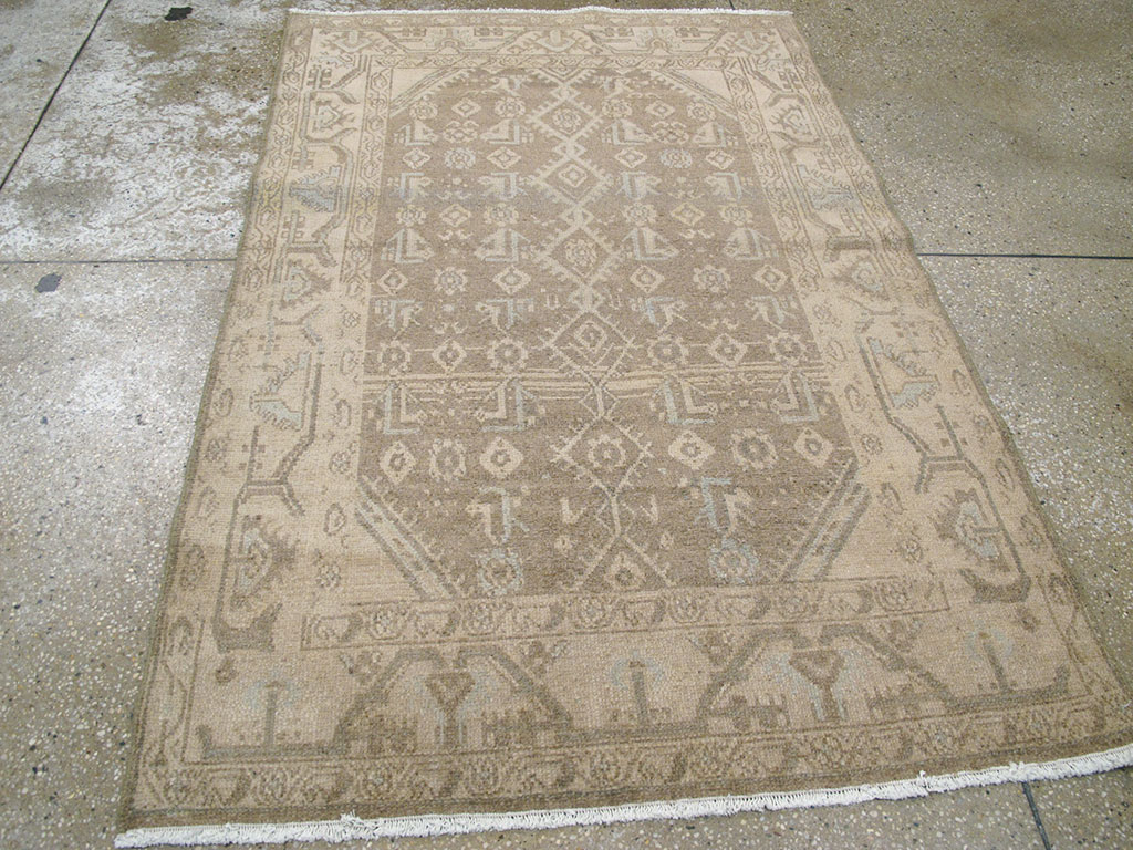 Vintage Persian Malayer Throw Rug, No.26901 - Galerie Shabab
