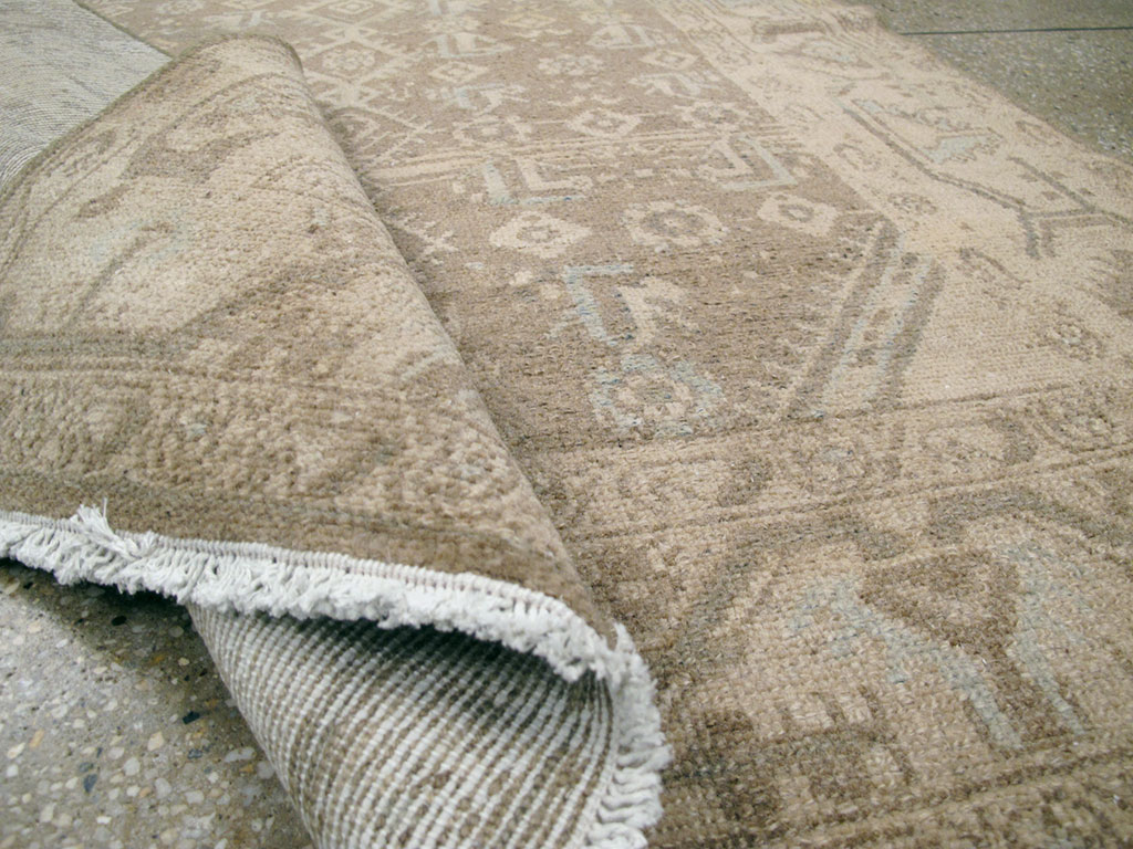 Vintage Persian Malayer Throw Rug, No.26901 - Galerie Shabab