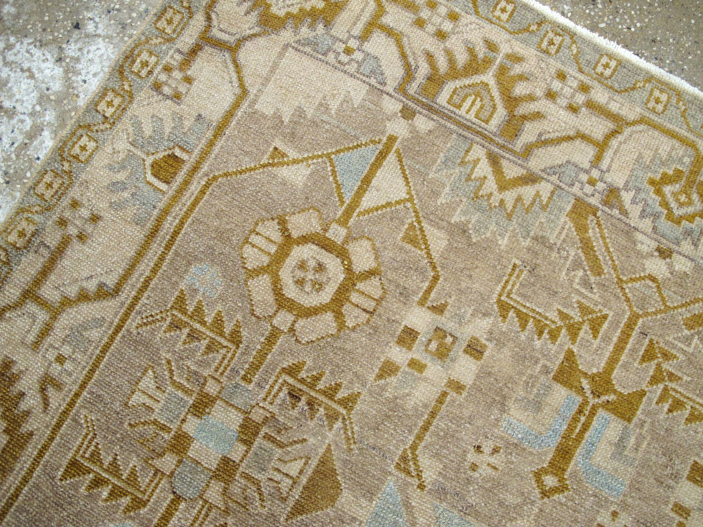 Antique Persian Malayer Rug, No.26904 - Galerie Shabab