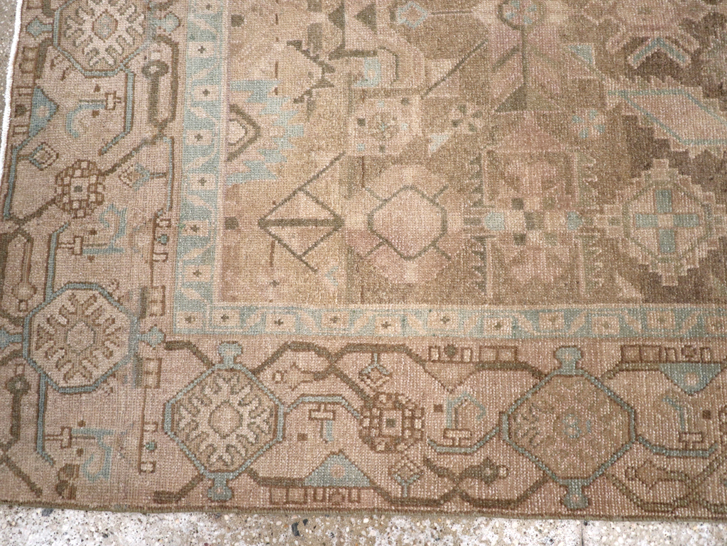 Vintage Persian Malayer Accent Rug, No.26905 - Galerie Shabab