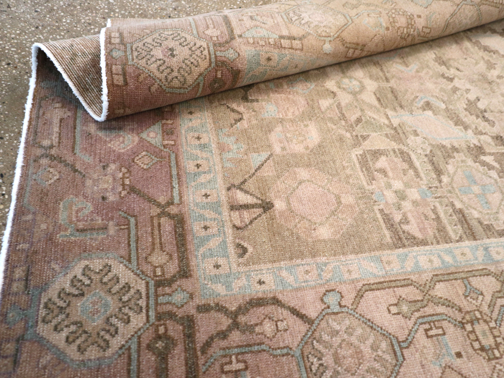 Vintage Persian Malayer Accent Rug, No.26905 - Galerie Shabab