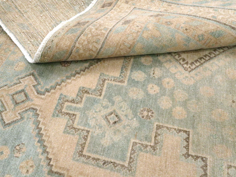 Vintage Persian Afshar Rug, No.26908 - Galerie Shabab