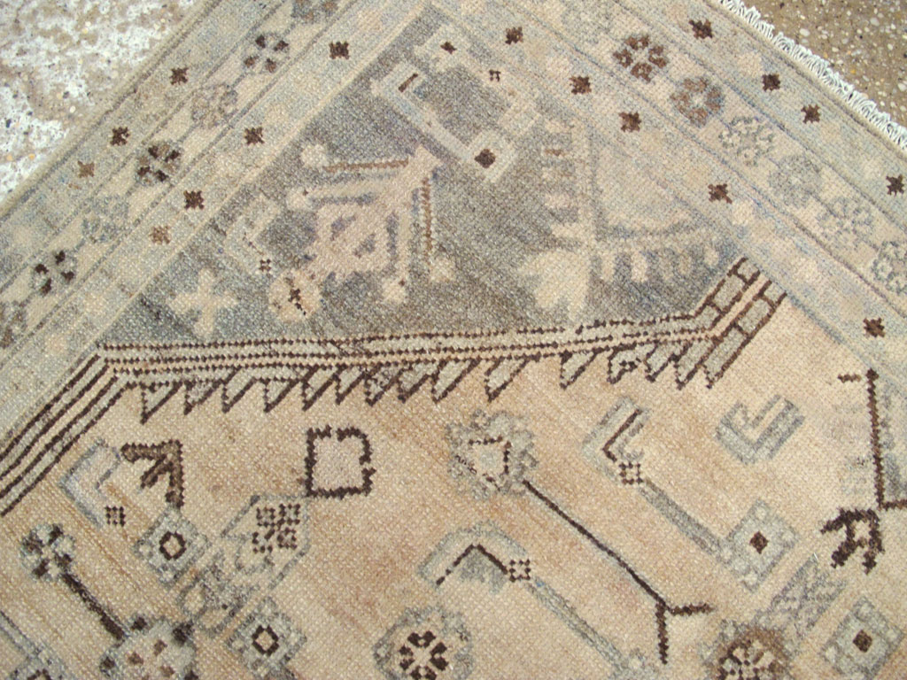 Vintage Persian Malayer Accent Rug, No.26910 - Galerie Shabab