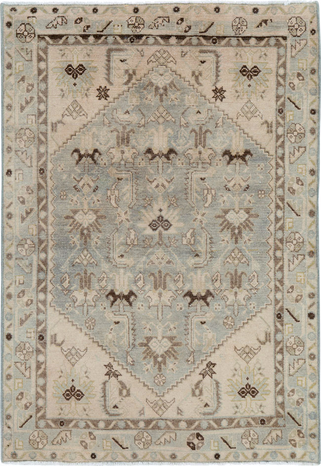 Vintage Persian Malayer Throw Rug, No.26921 - Galerie Shabab