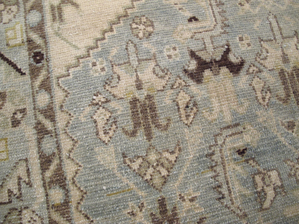 Vintage Persian Malayer Throw Rug, No.26921 - Galerie Shabab
