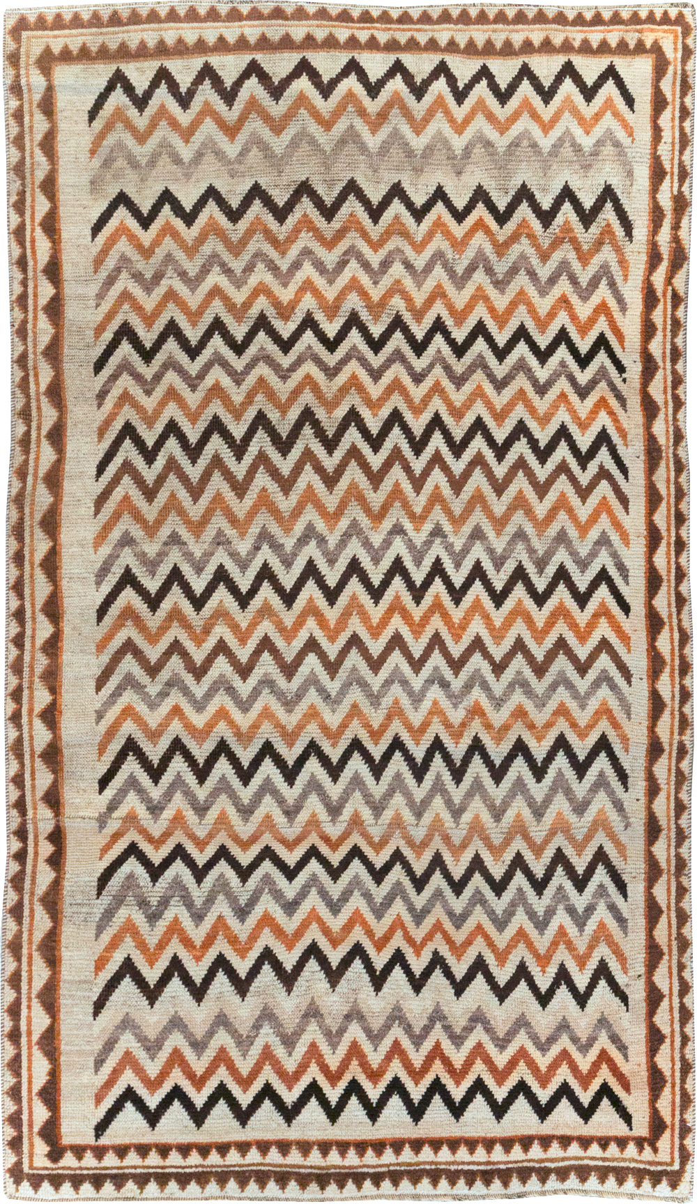 Vintage Persian Gabbeh Rug, No.26926 - Galerie Shabab