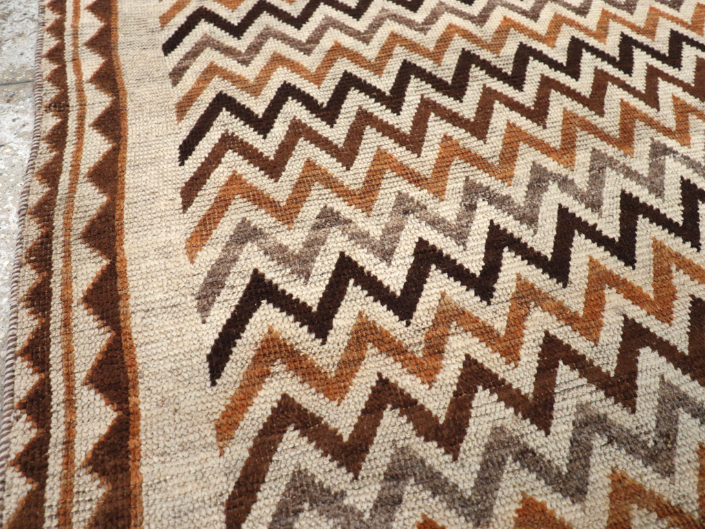 Vintage Persian Gabbeh Rug, No.26926 - Galerie Shabab