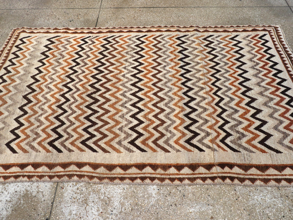 Vintage Persian Gabbeh Rug, No.26926 - Galerie Shabab