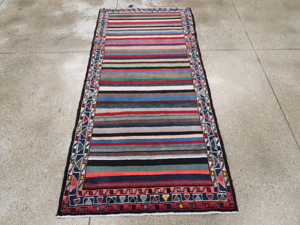 Vintage Persian Hamadan Rug, No.26927 - Galerie Shabab