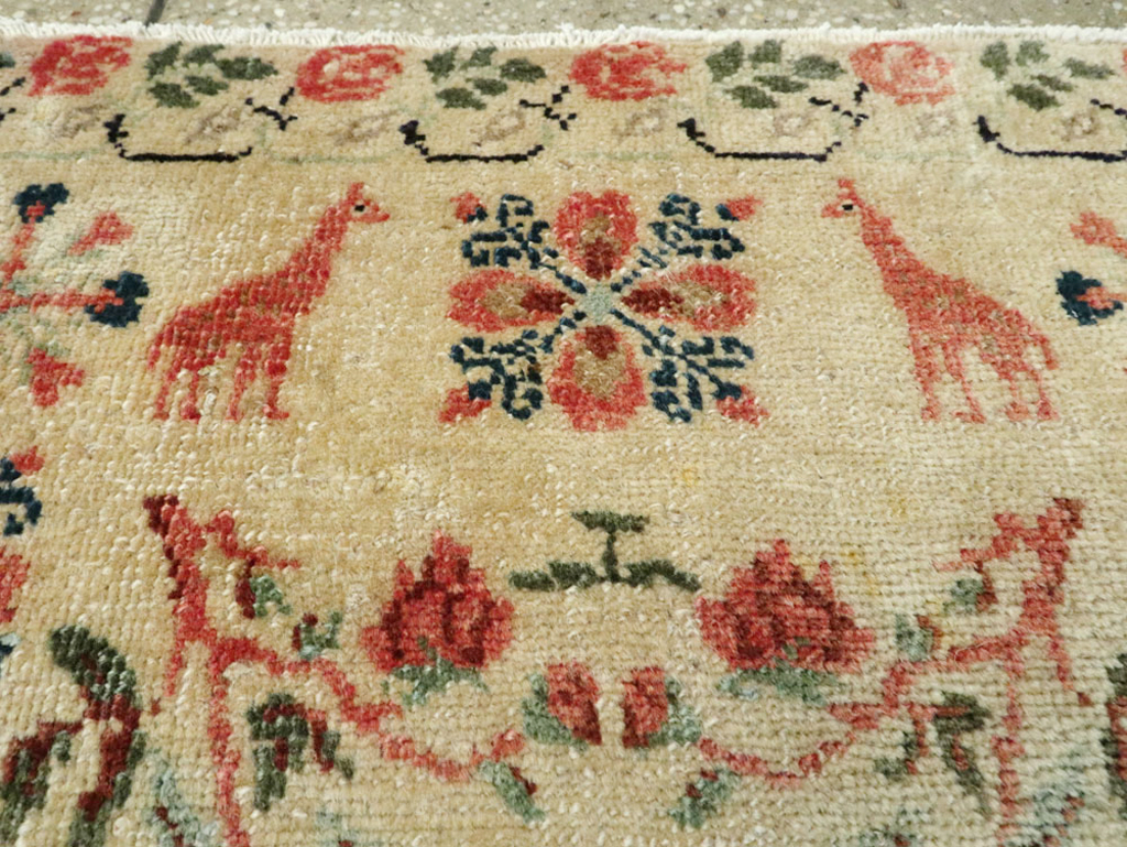 Vintage Persian Tabriz Pictorial Rug, No.26930 - Galerie Shabab