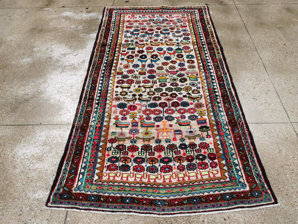 Vintage Persian Hamadan Rug, No.26935 - Galerie Shabab