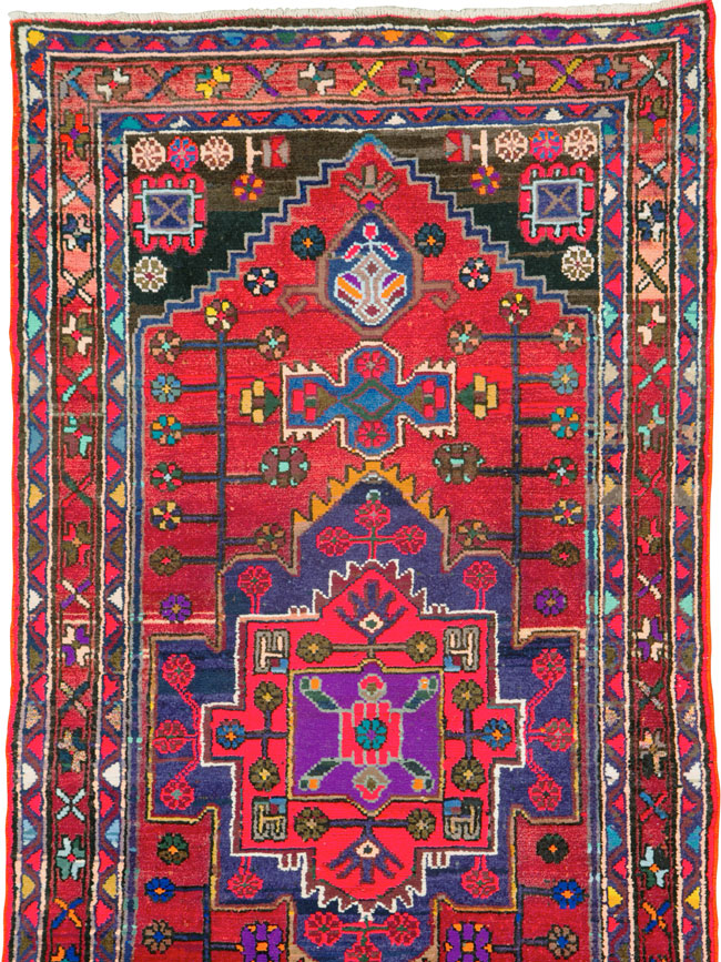 Vintage Persian Hamadan Rug, No.26941 - Galerie Shabab