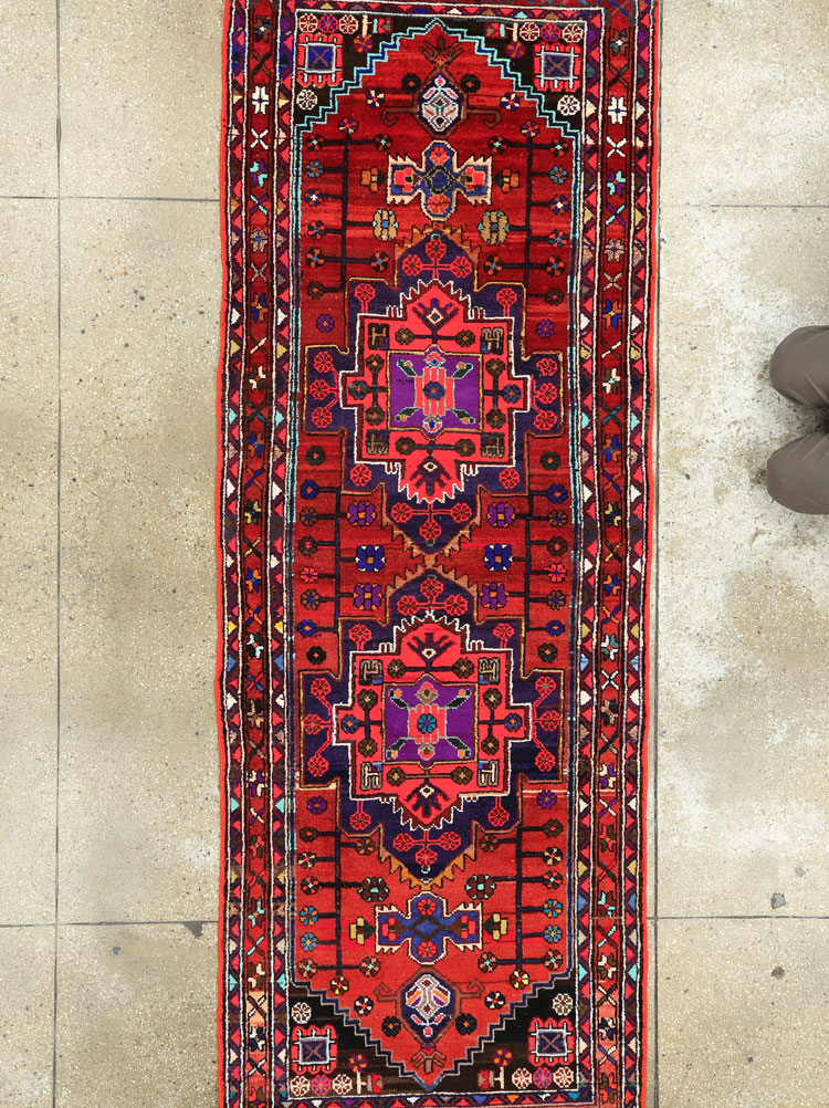Vintage Persian Hamadan Rug, No.26941 - Galerie Shabab