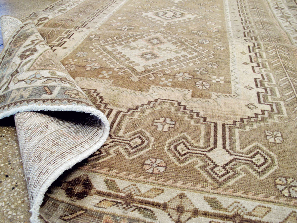 Vintage Persian Afshar Rug, No.26952 - Galerie Shabab