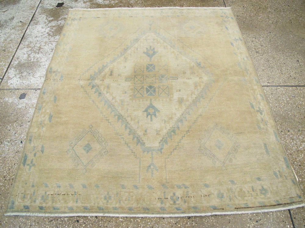 Vintage Persian Afshar Rug, No.26966 - Galerie Shabab