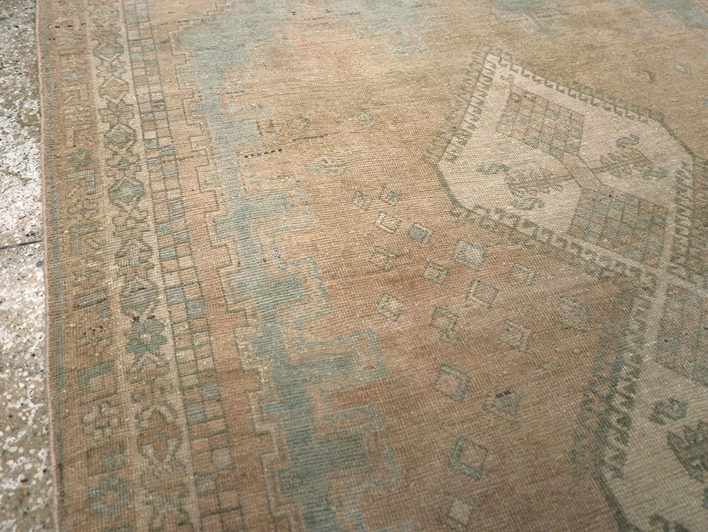 Vintage Persian Afshar Accent Rug, No.26971 - Galerie Shabab