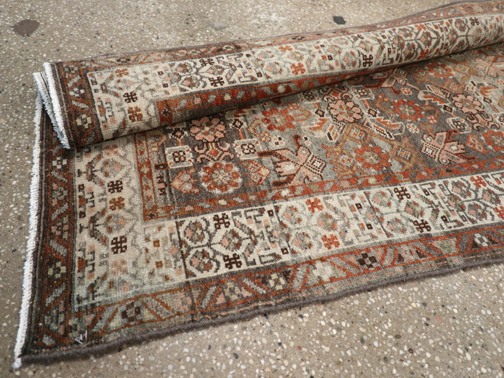 Antique Persian Malayer Runner, No.26974 - Galerie Shabab