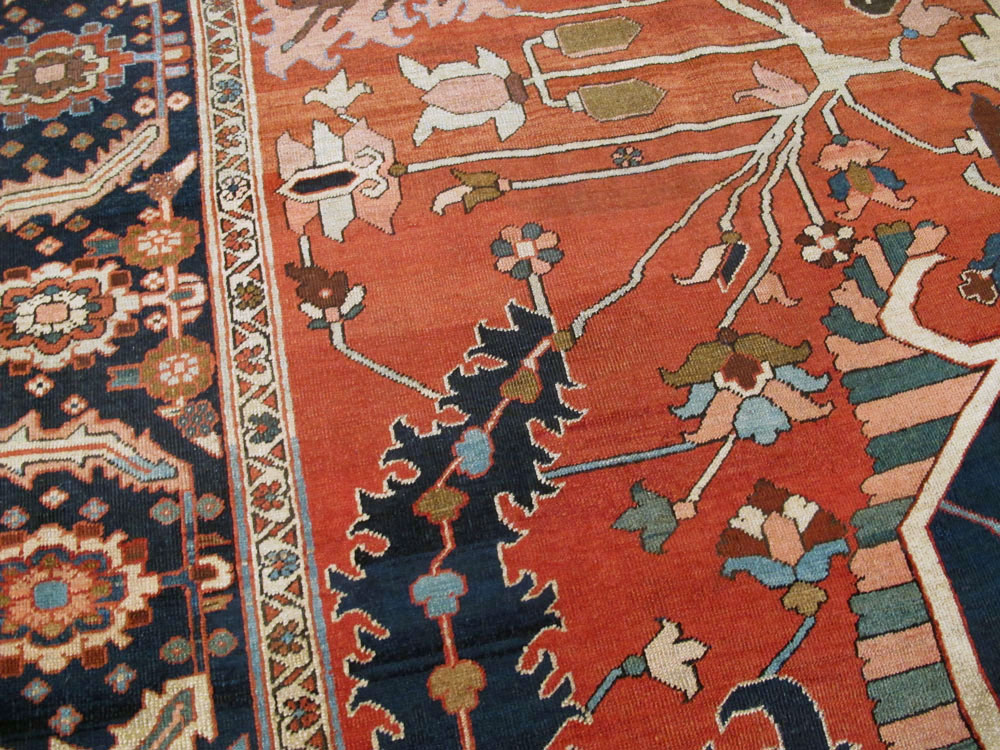 Antique Persian Serapi Rug, No.26975 - Galerie Shabab