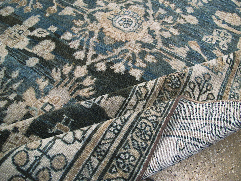 Antique Persian Malayer Wide Gallery Runner, No.26977 - Galerie Shabab