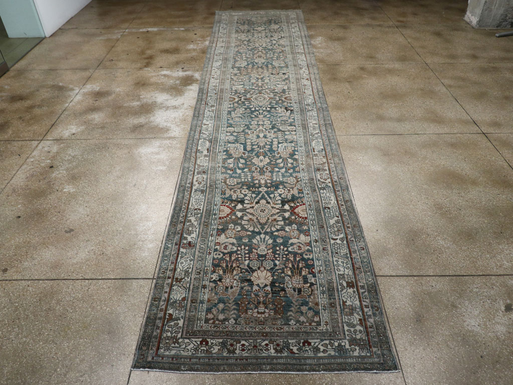 Antique Persian Malayer Wide Gallery Runner, No.26978 - Galerie Shabab