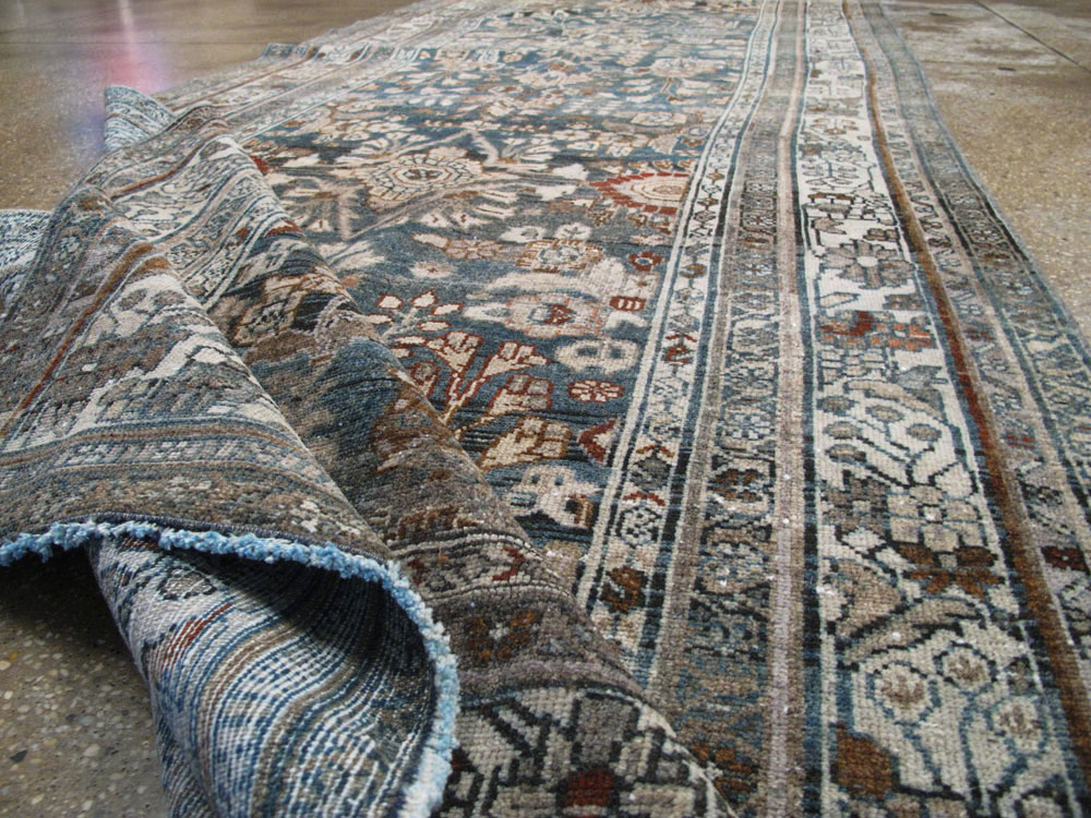 Antique Persian Malayer Wide Gallery Runner, No.26978 - Galerie Shabab