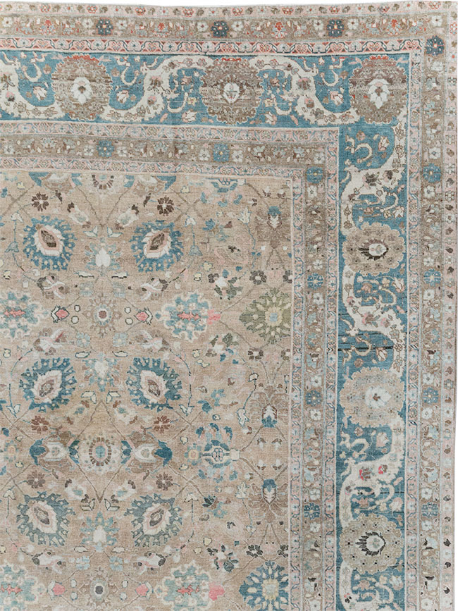 Antique Persian Tabriz Carpet, No.26979 - Galerie Shabab
