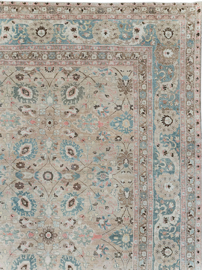 Antique Persian Tabriz Carpet, No.26979 - Galerie Shabab