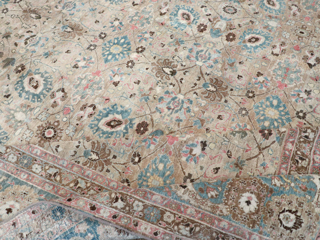 Antique Persian Tabriz Carpet, No.26979 - Galerie Shabab