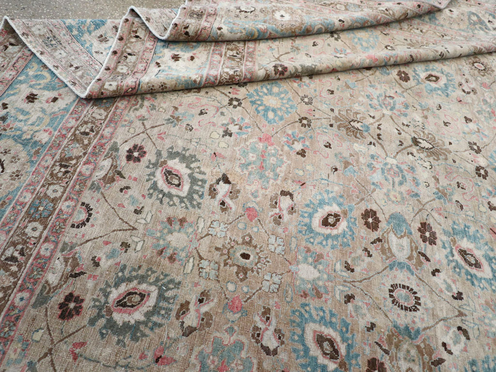 Antique Persian Tabriz Carpet, No.26979 - Galerie Shabab