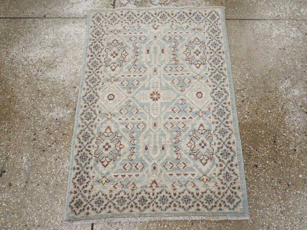 Contemporary Indian Agra Throw Rug, No.26995 - Galerie Shabab