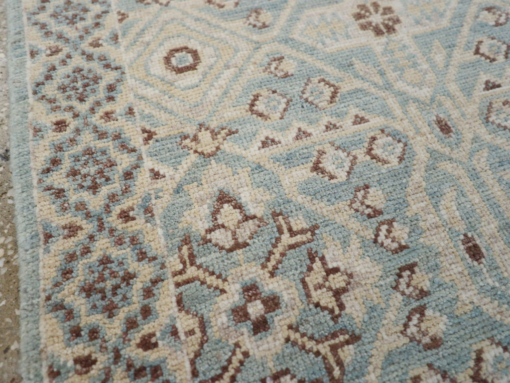 Contemporary Indian Agra Throw Rug, No.26995 - Galerie Shabab