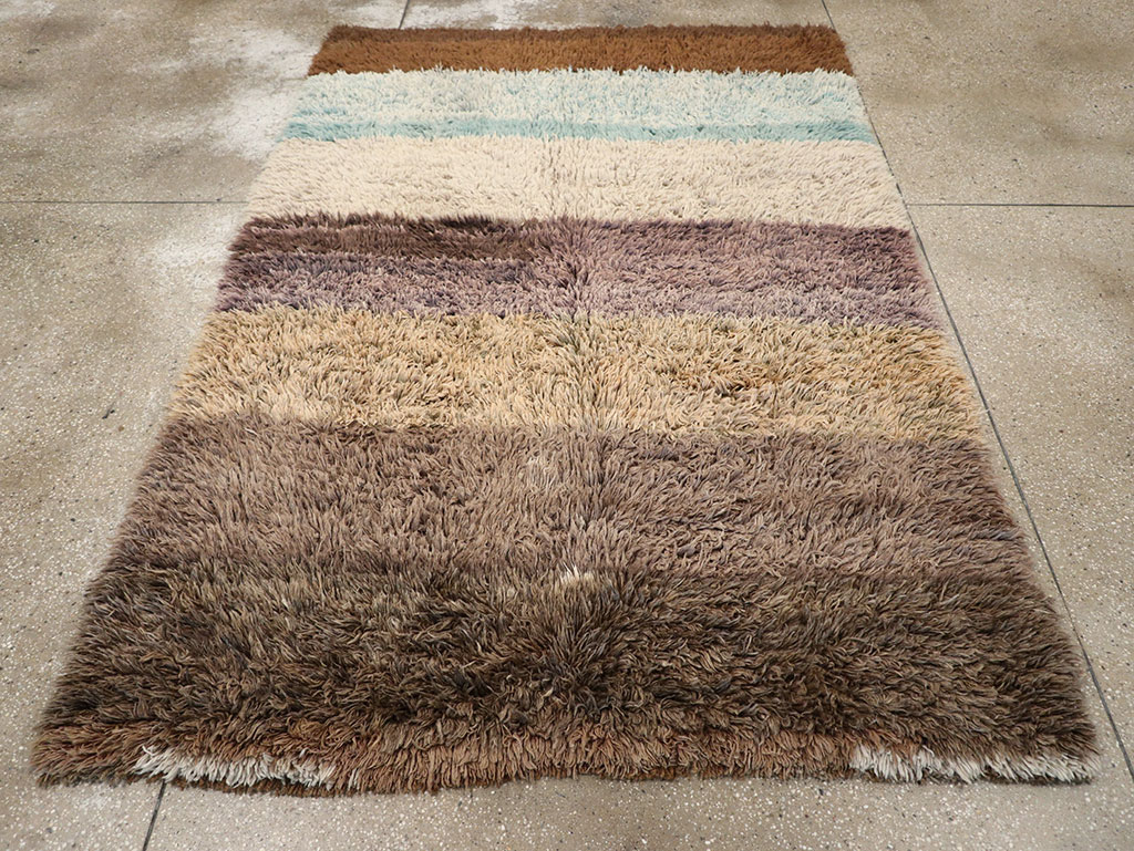 Vintage Moroccan Accent Rug, No.27001 - Galerie Shabab